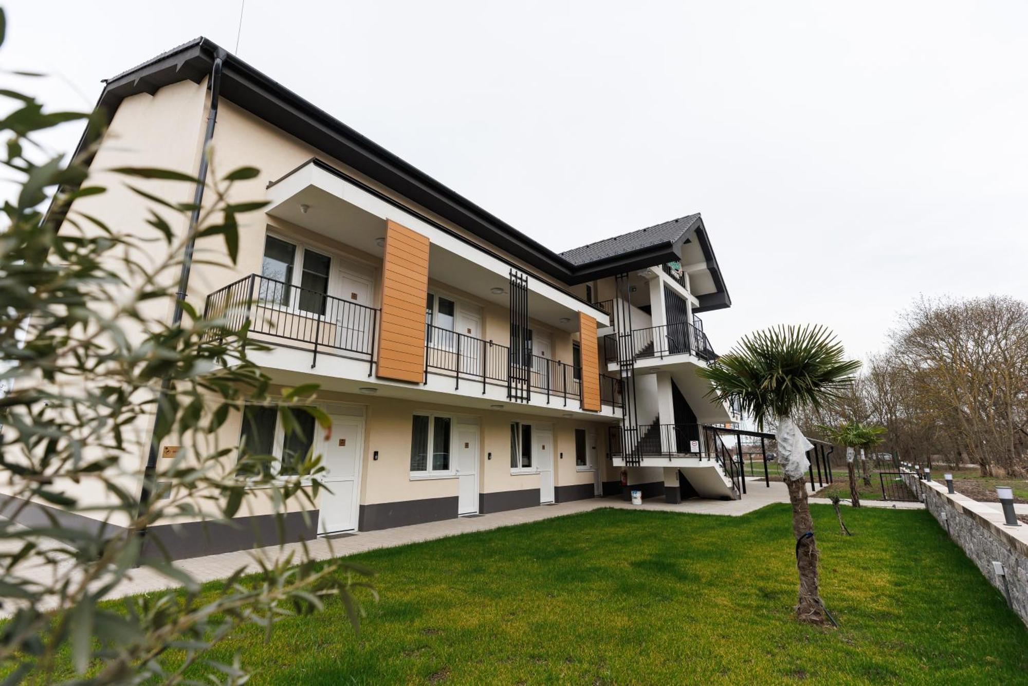 Safari Hotel 塞格德 外观 照片