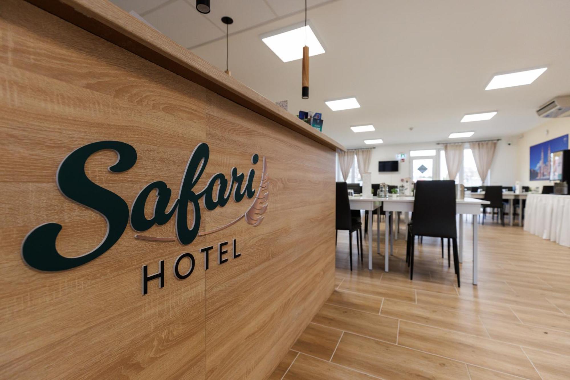 Safari Hotel 塞格德 外观 照片